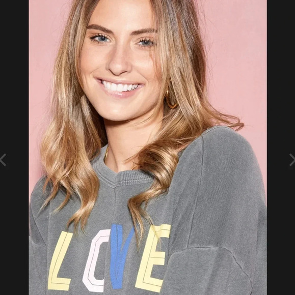 Nwot Wildfox the Flora sweatshirt. Size M - Picture 6 of 6